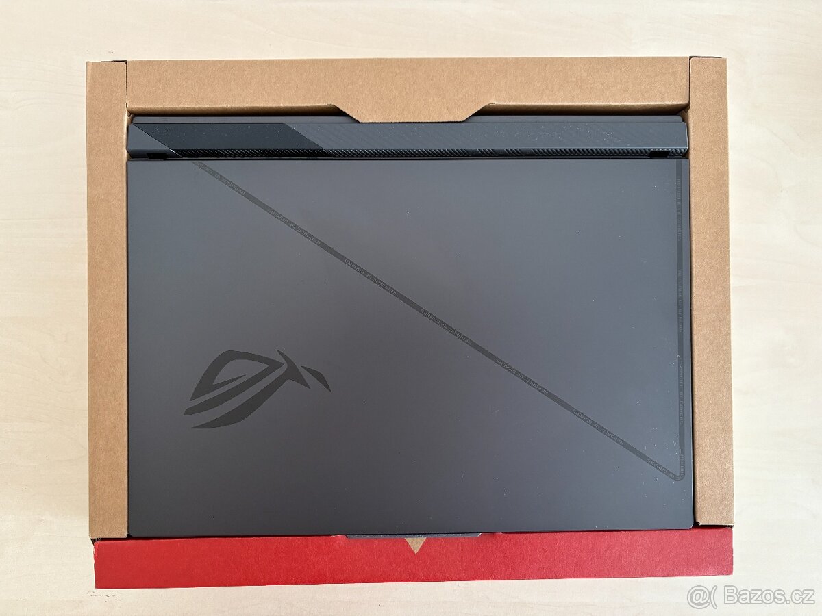 Herní notebook ASUS ROG Strix G16 G614JZ - 6