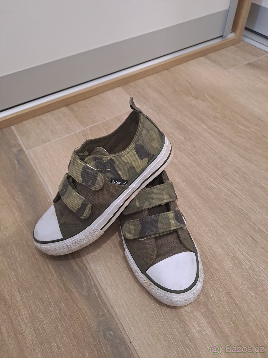 Prodam více paru bot po synovi - 6