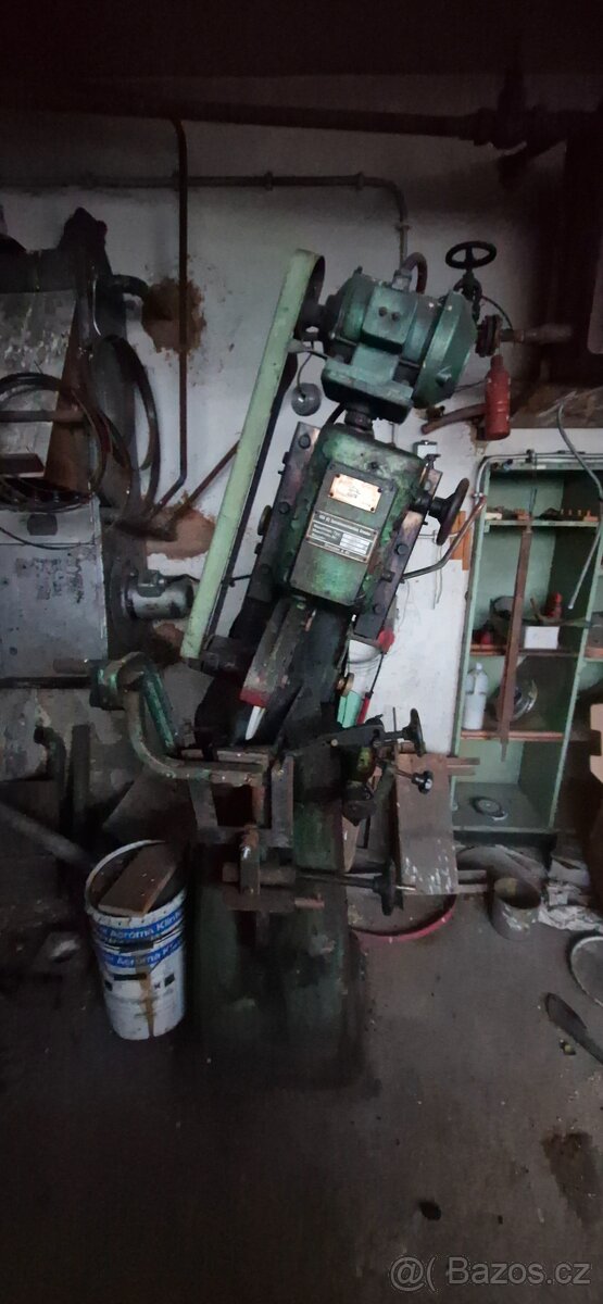 Prodám soubor 3 brusnych strojů Vollmer - 6