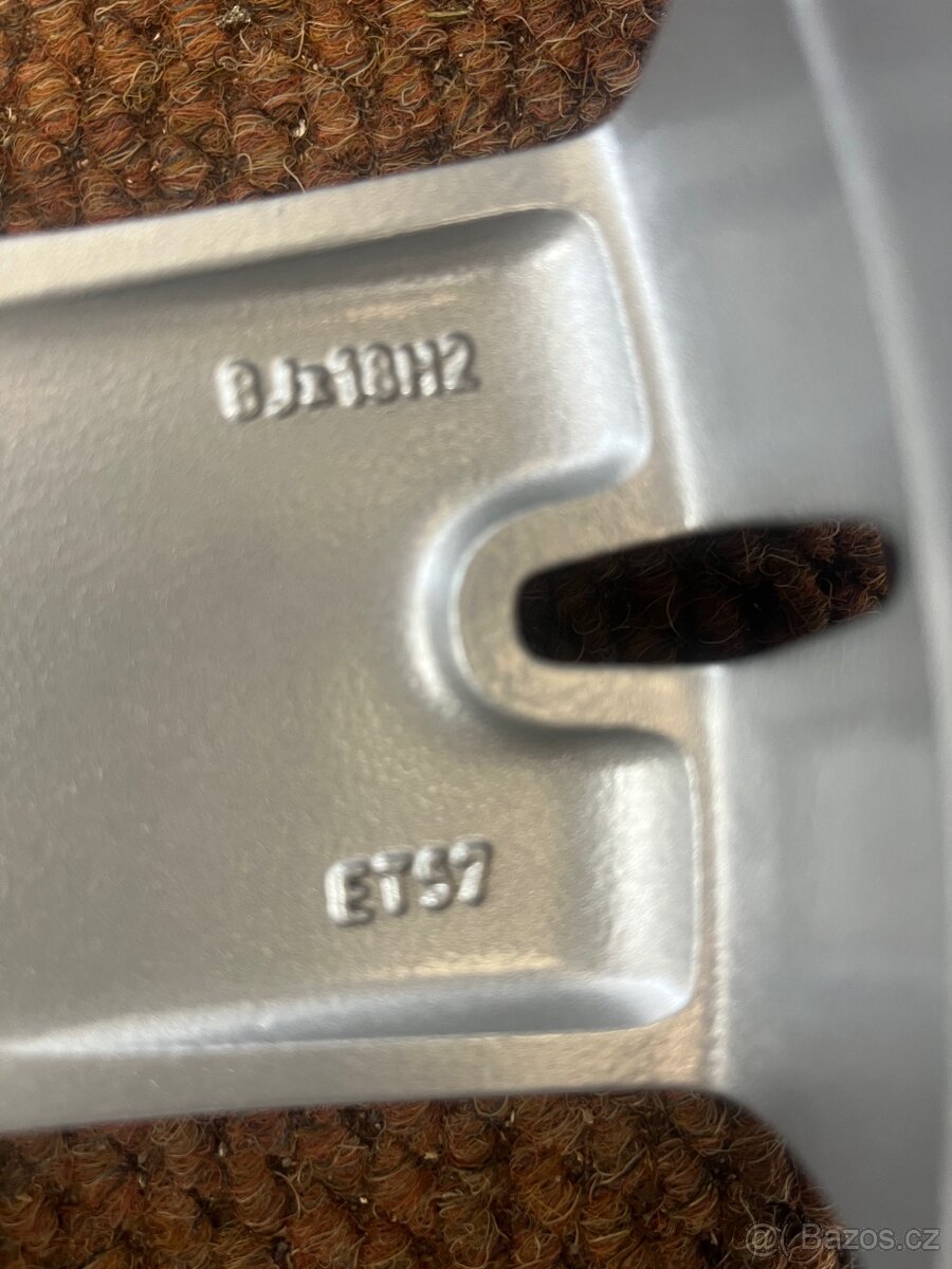 Alu kola 18” 5x130 originál VW - 6