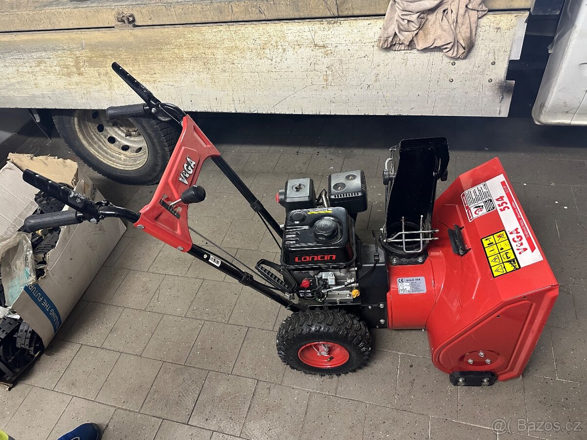 Sněžná fréza Vega 554 motor Loncin196ccm - 6