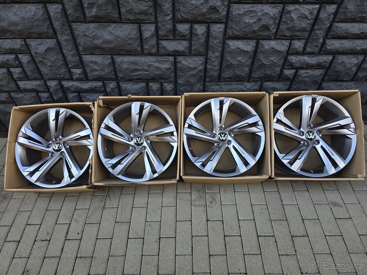5x112 R19 VW Valencia Tiguan Rline Nepoužite - 6