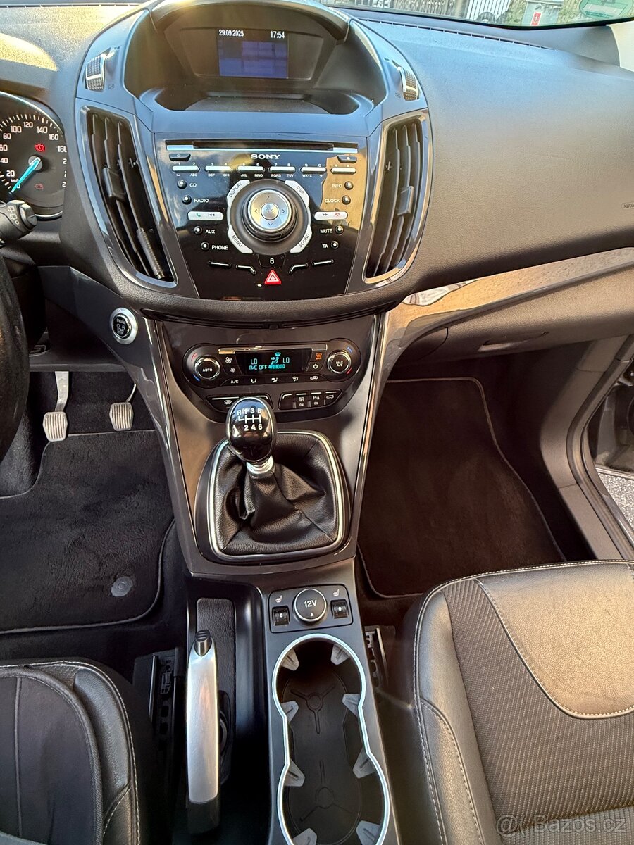 Ford Kuga 2.0TDCI 4x4 - 6