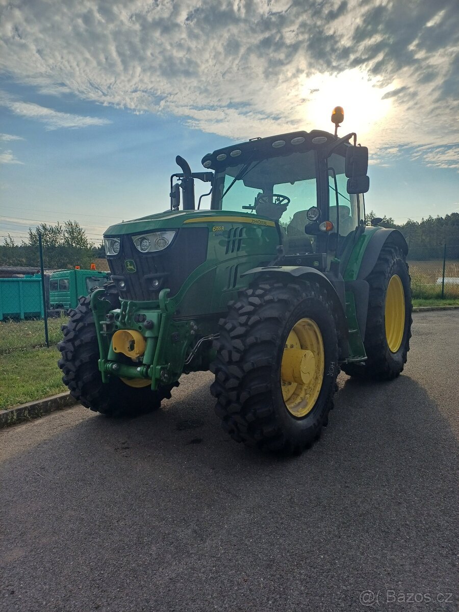 John Deere 6155R - 6