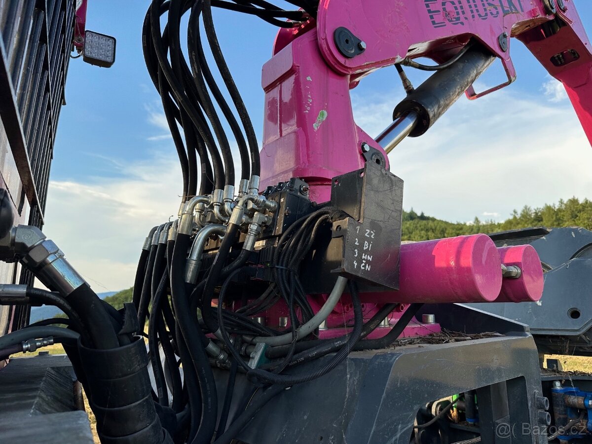 LKT 120 TURBO VIN 019 - 6