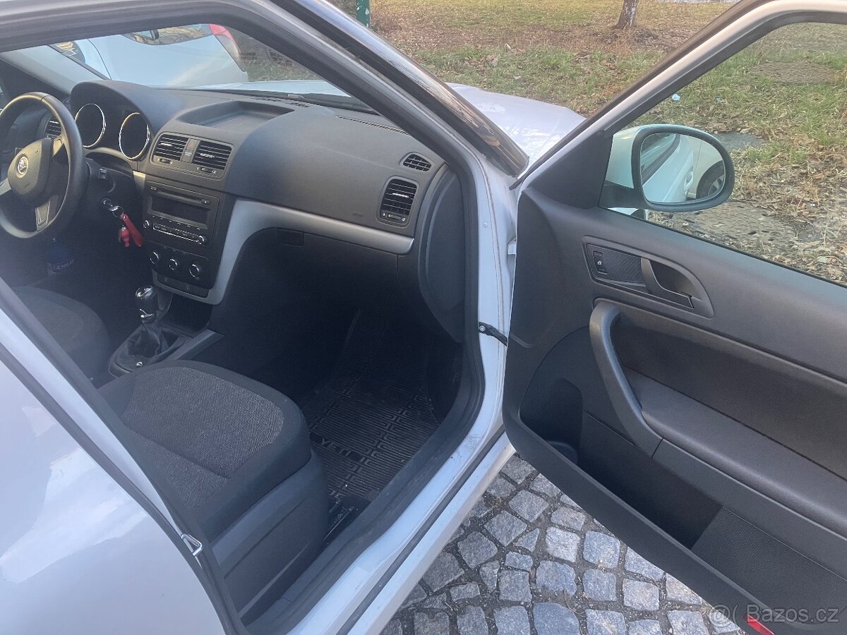 Škoda YETI 2,0tdi 81kw 4x4 - 6