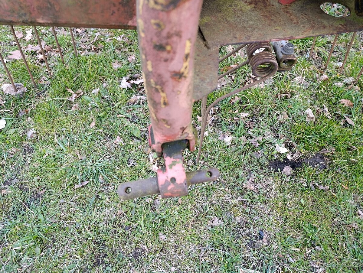 Shrnovač sena Kuhn - 6