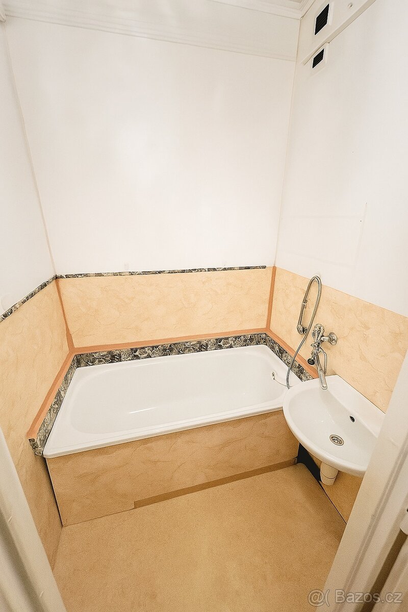 Prodej bytu 2+1 (58 m²) s balkonem, Karviná – Hranice - 6