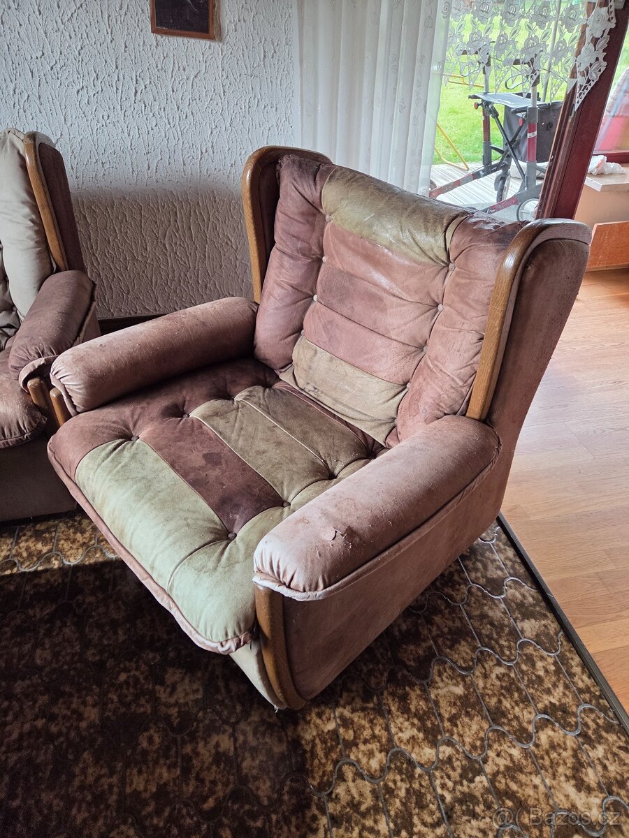 Stará kožená sedací souprava + stůl / set za odvoz - 6