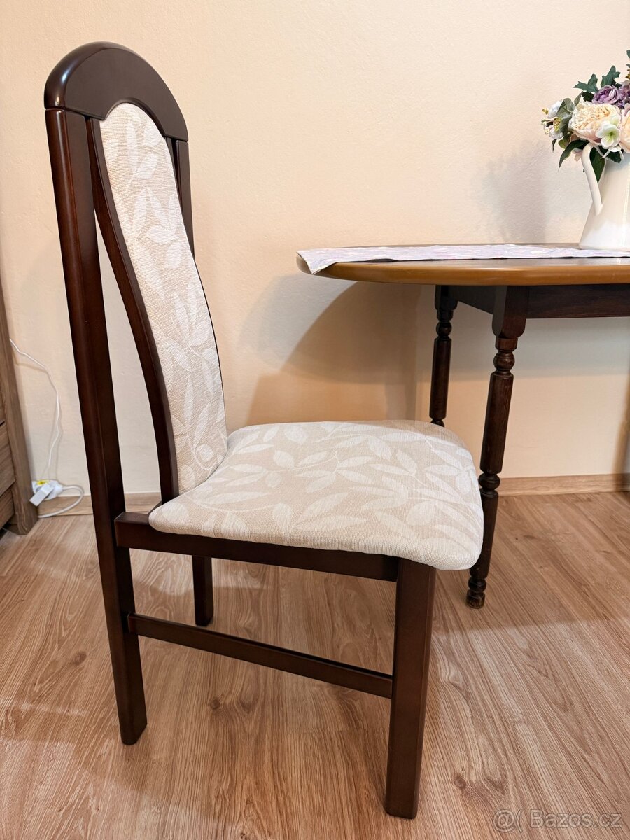 🪵 Elegantní jídelní stůl na míru + 4 židle – krásný stav - 6