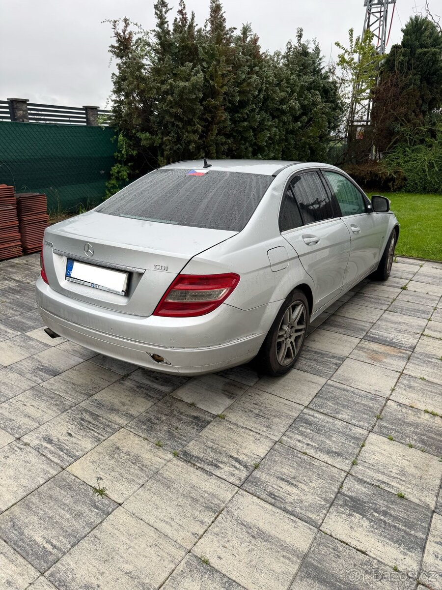 MERCEDES BENZ C 220CDi - splátky bez příjmů a registrů - 6