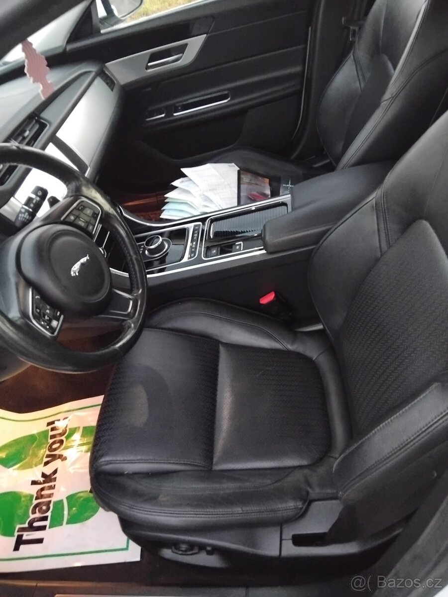 JAGUAR XF 3.0d V6 - 6