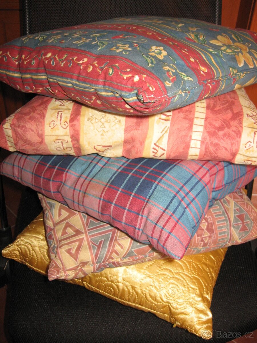 Polštářky - 6