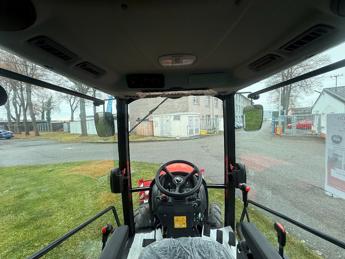 Kioti CX traktor vč. příslušenství - 6