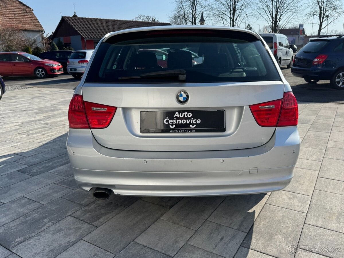 BMW Řada 3 Touring 318d - 6