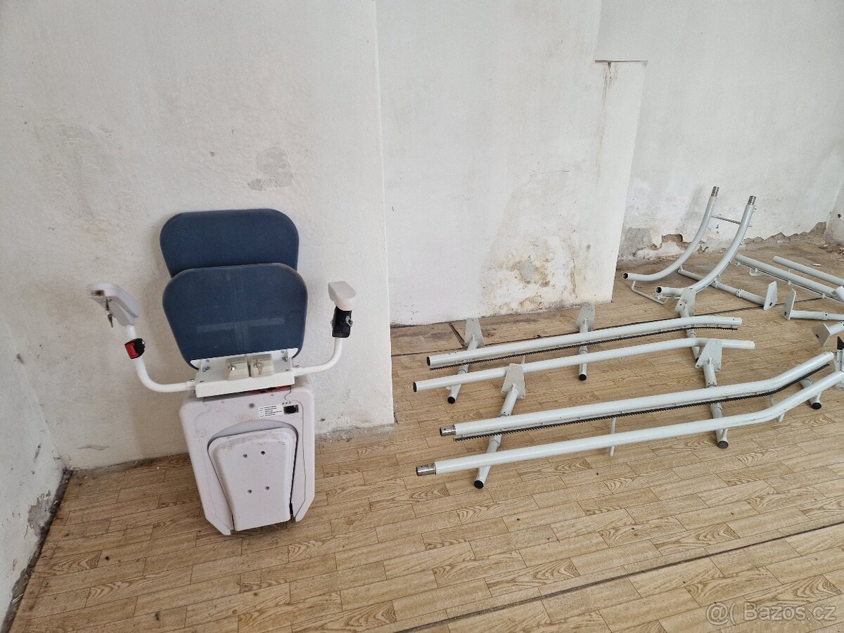 Schodišťová sedačka SA-ALFA - 6