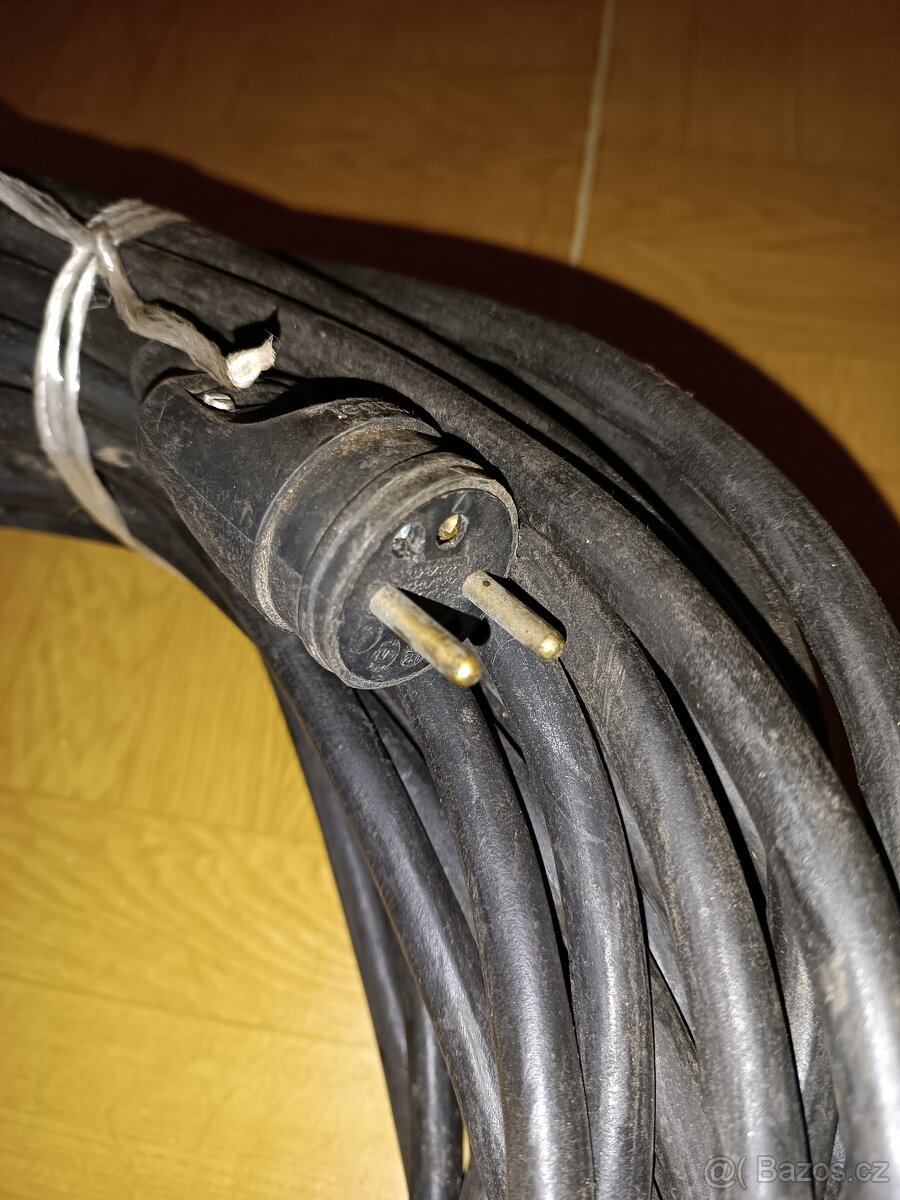 Prodlužovací kabely/prodlužky a spínače 380V a 220V - 6