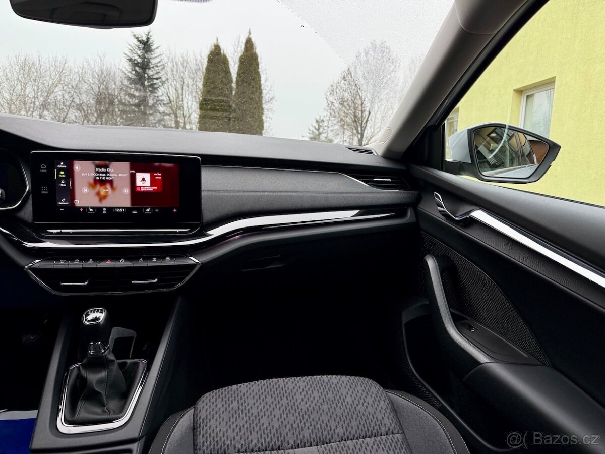 ŠKODA OCTAVIA IV 2,0TDi 110kW STYLE ACC VYHŘ.OKNO TAŽNÉ - 6