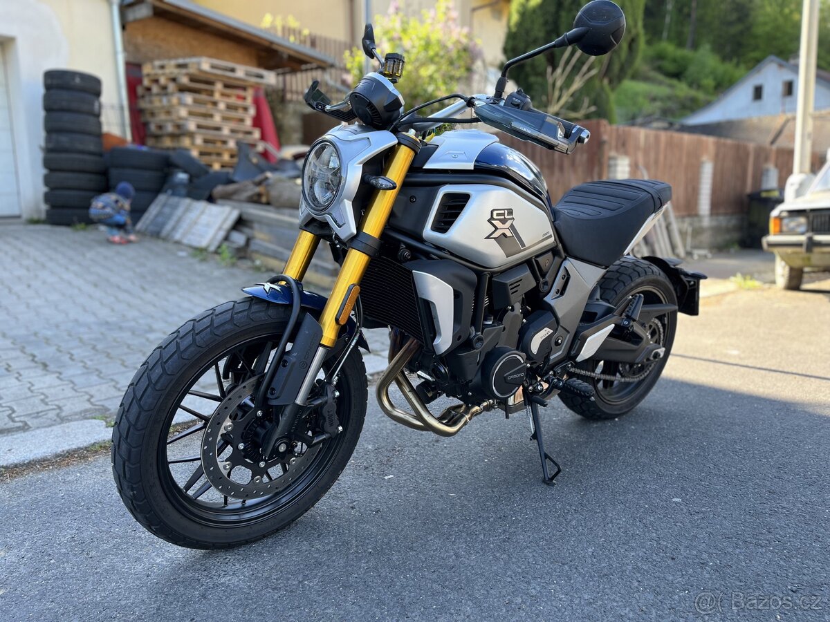 CF Moto 700 CL-X - 6