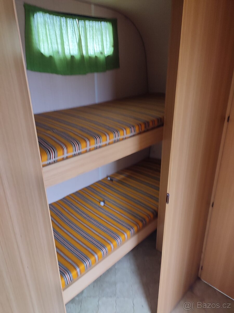 karavan LMC , palandy , šířka 2,5m. SUCHÝ - 6
