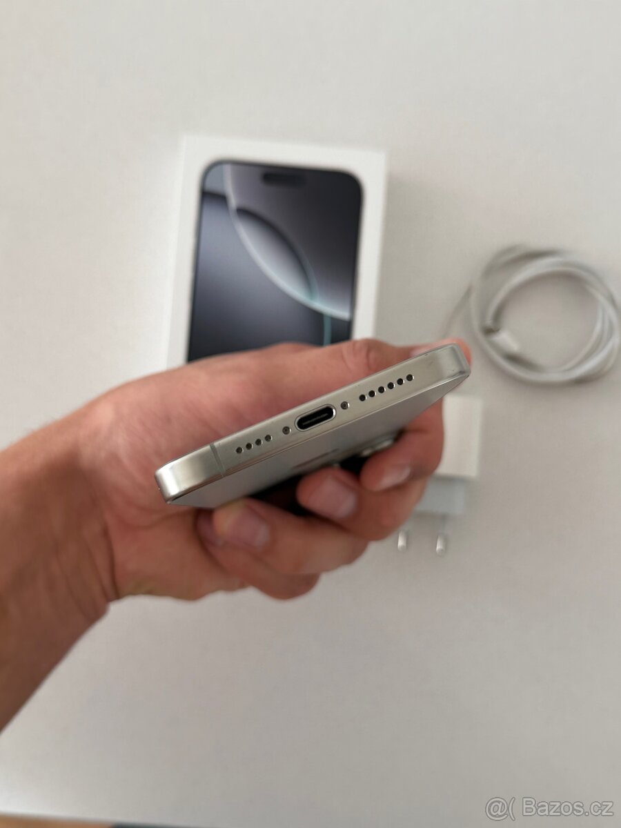 Prodám IPhone 15 Pro Max 256GB - 6