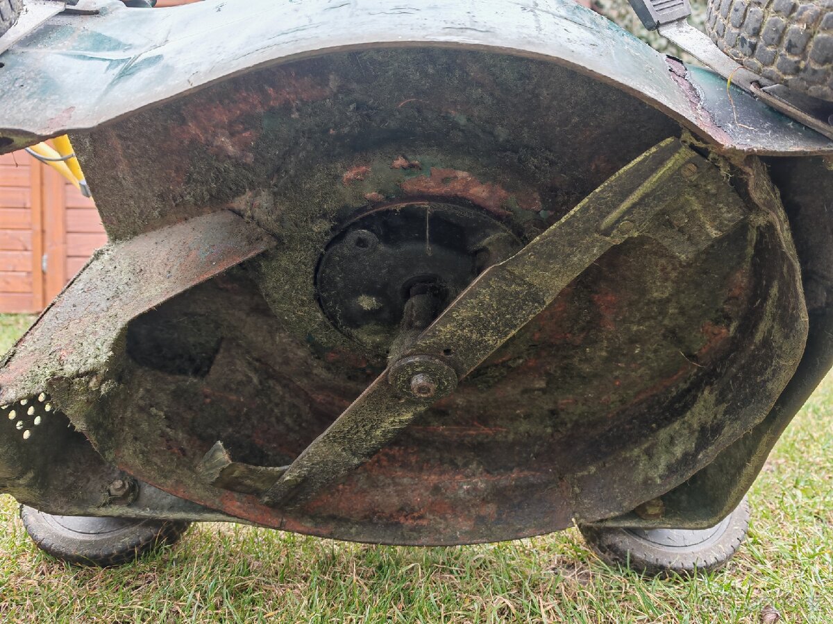 Sekačka Briggs Stratton 48cm - 6