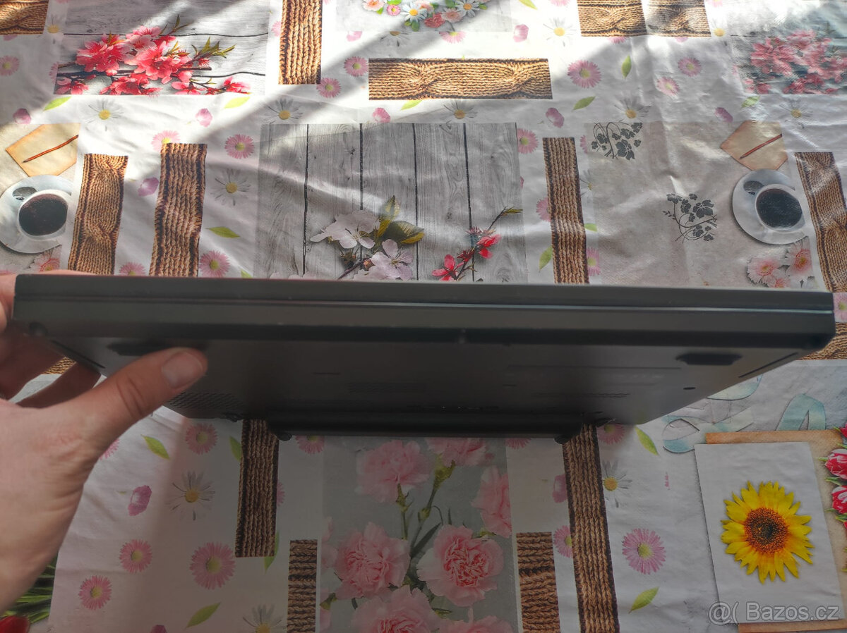 Lenovo ThinkPad T440s - 6