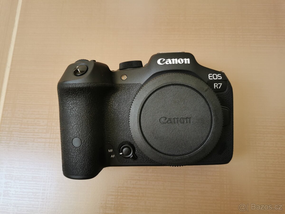 CANON R7 - 6