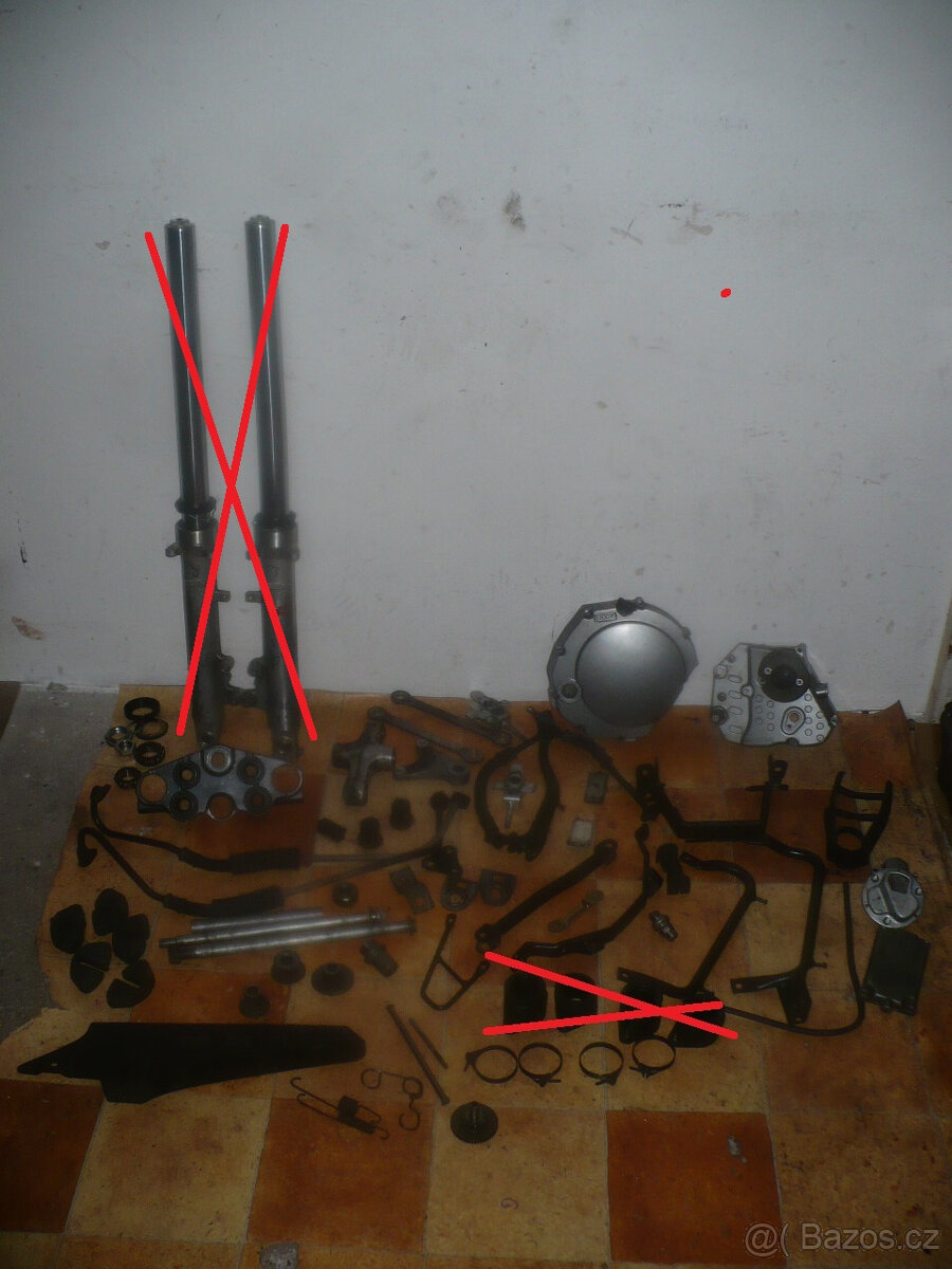 suzuki Gsx 600/750 f r. 95/00 -díly - 6