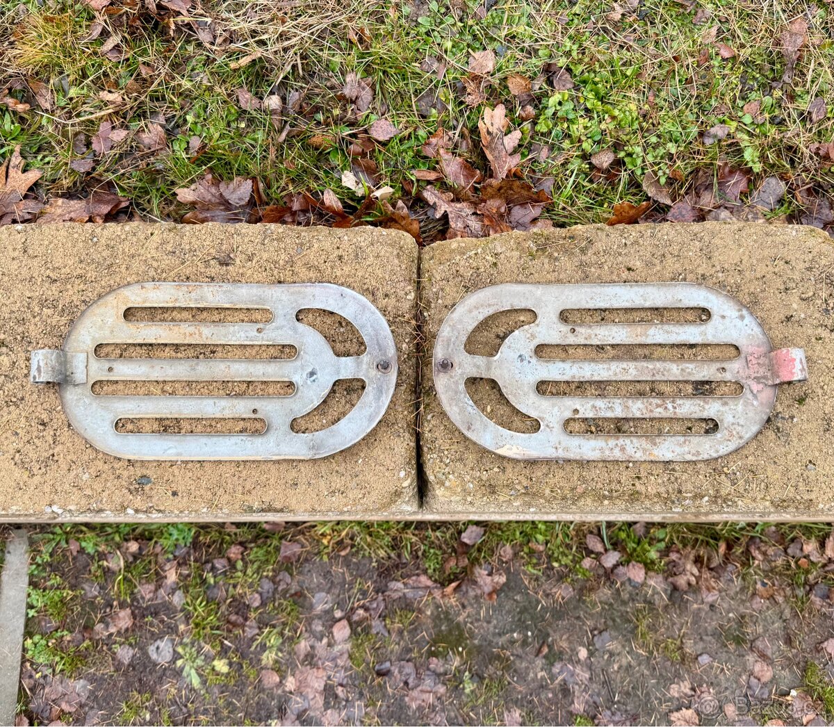 CZ 175 skútr prase riksa - boční kryty - 6