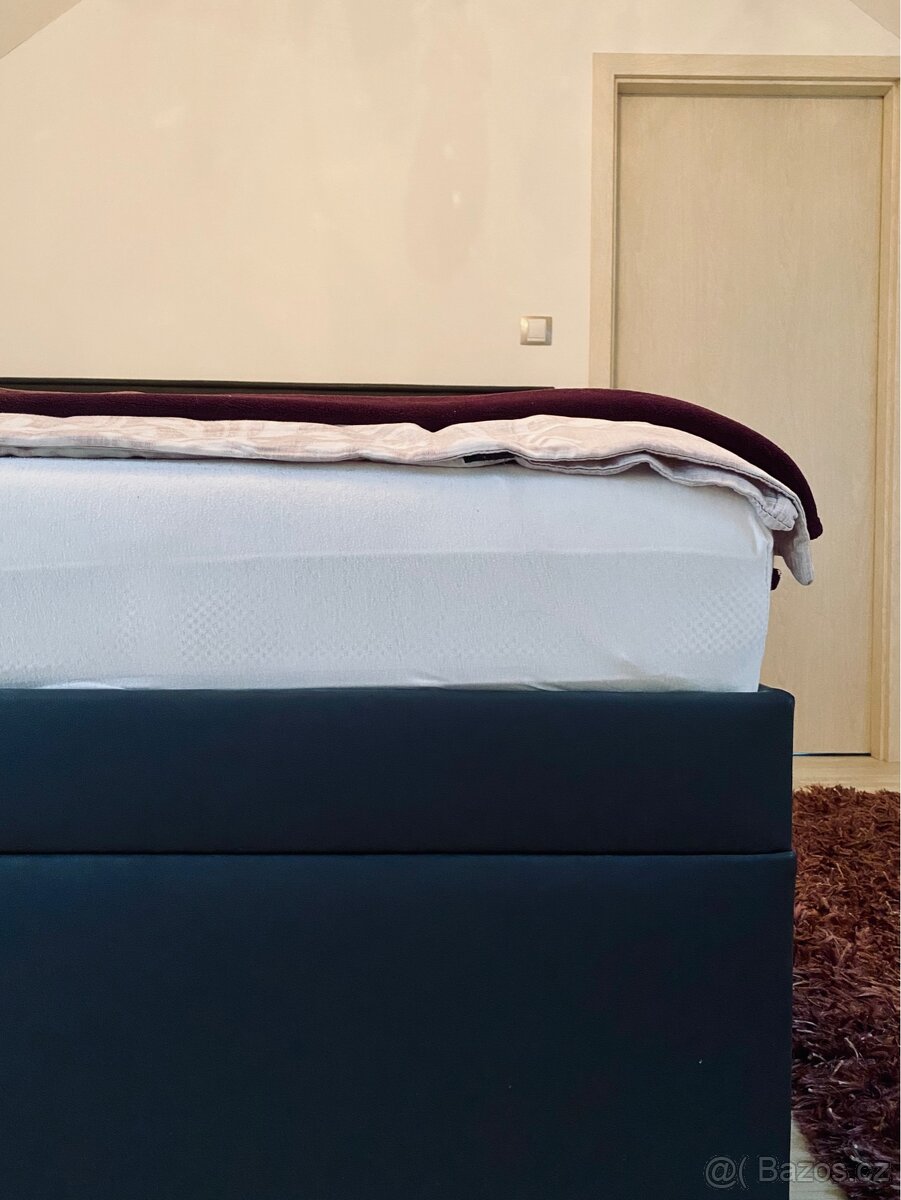 Manželská postel - 6