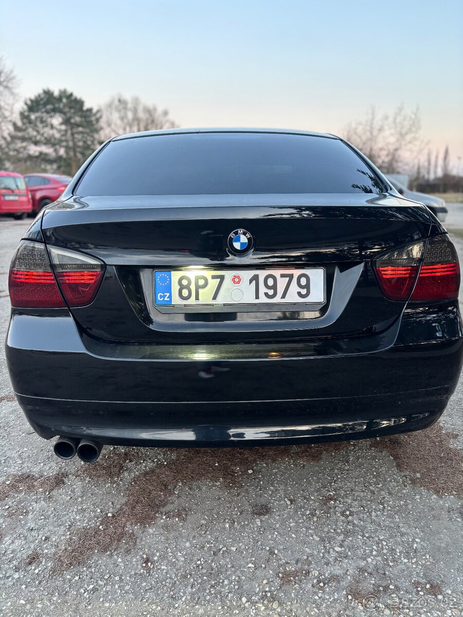 BMW E90 330XD - 6