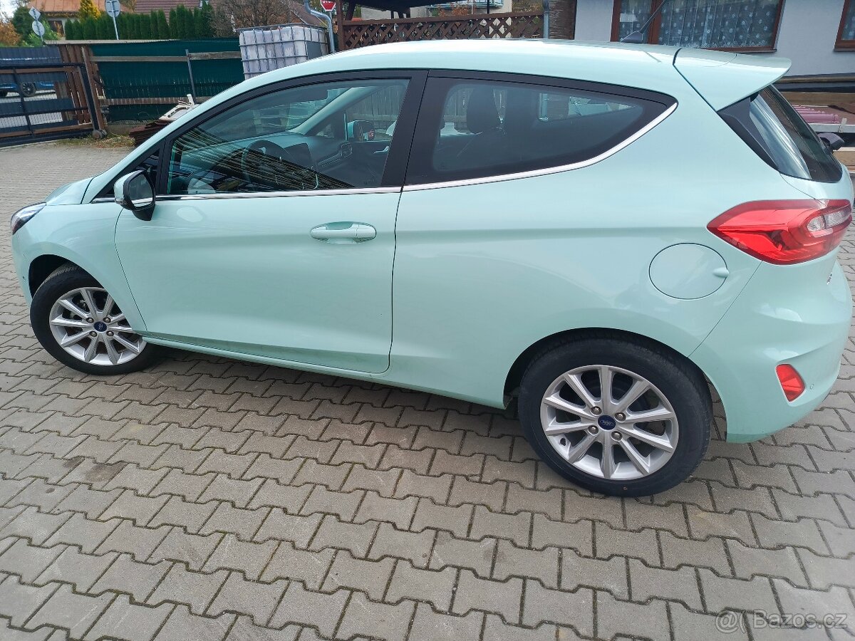 Ford fiesta - 6