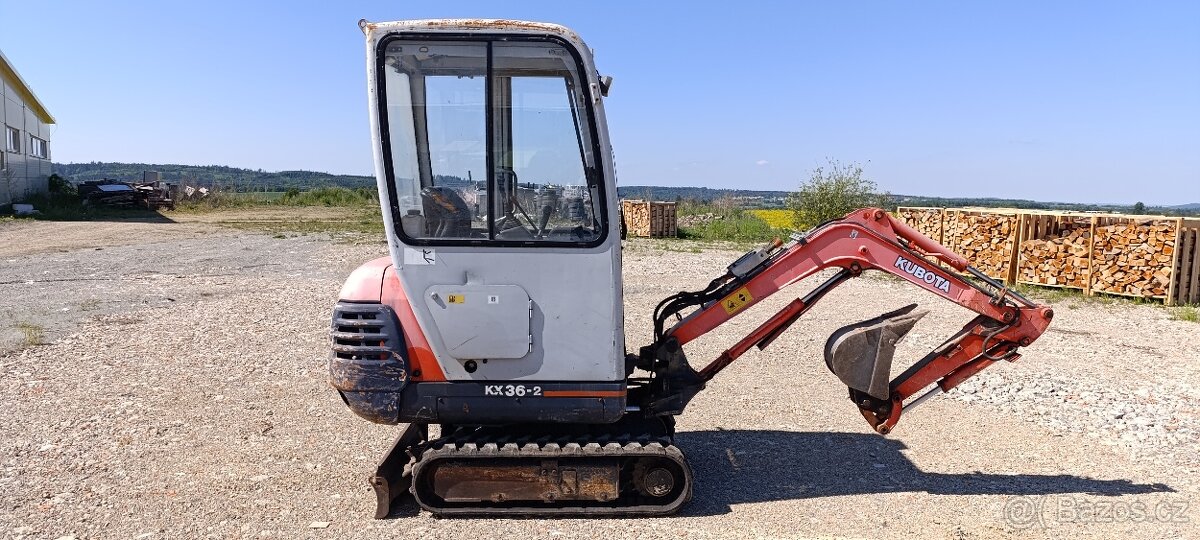 Prodám minibagr Kubota - 6