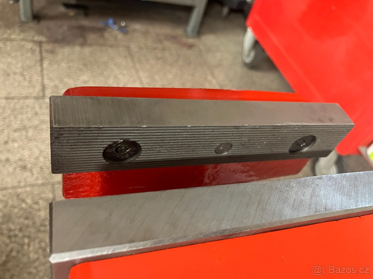 Svěrák York 150 - 6