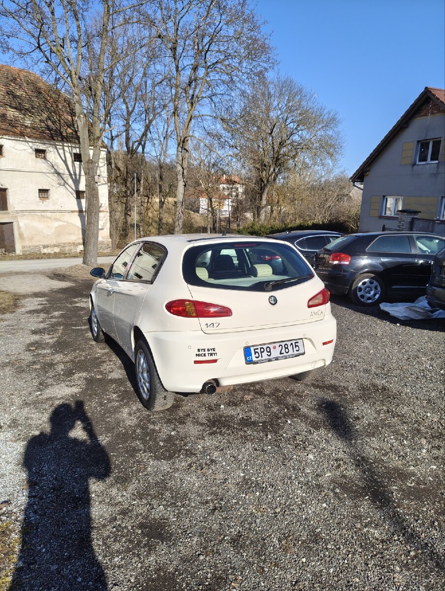Alfa Romeo 147 1.9 JTDm 88kw - 6