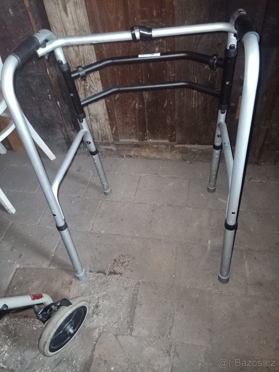 Prodám chodítko pro seniora - 6