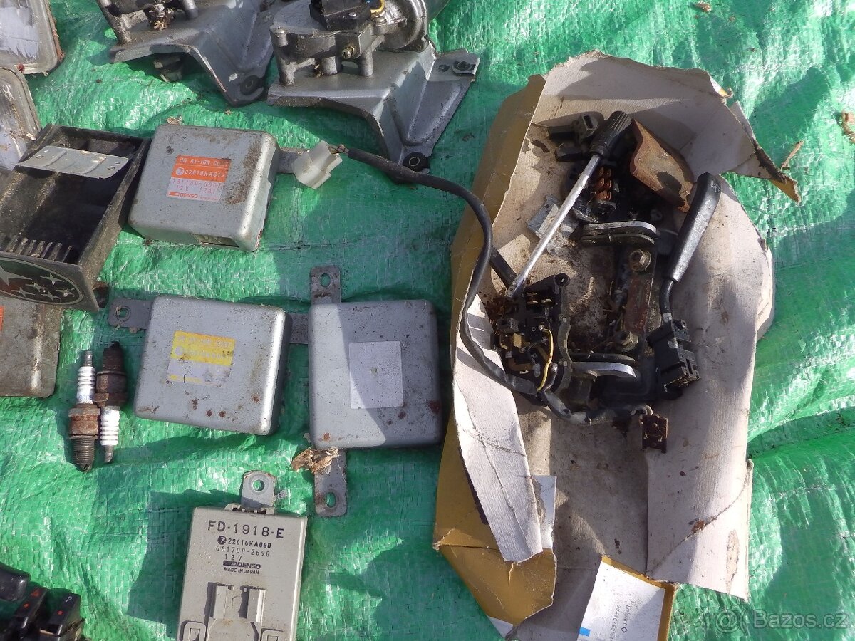 Subaru Libero E10, E12 mnoho dílů - 6