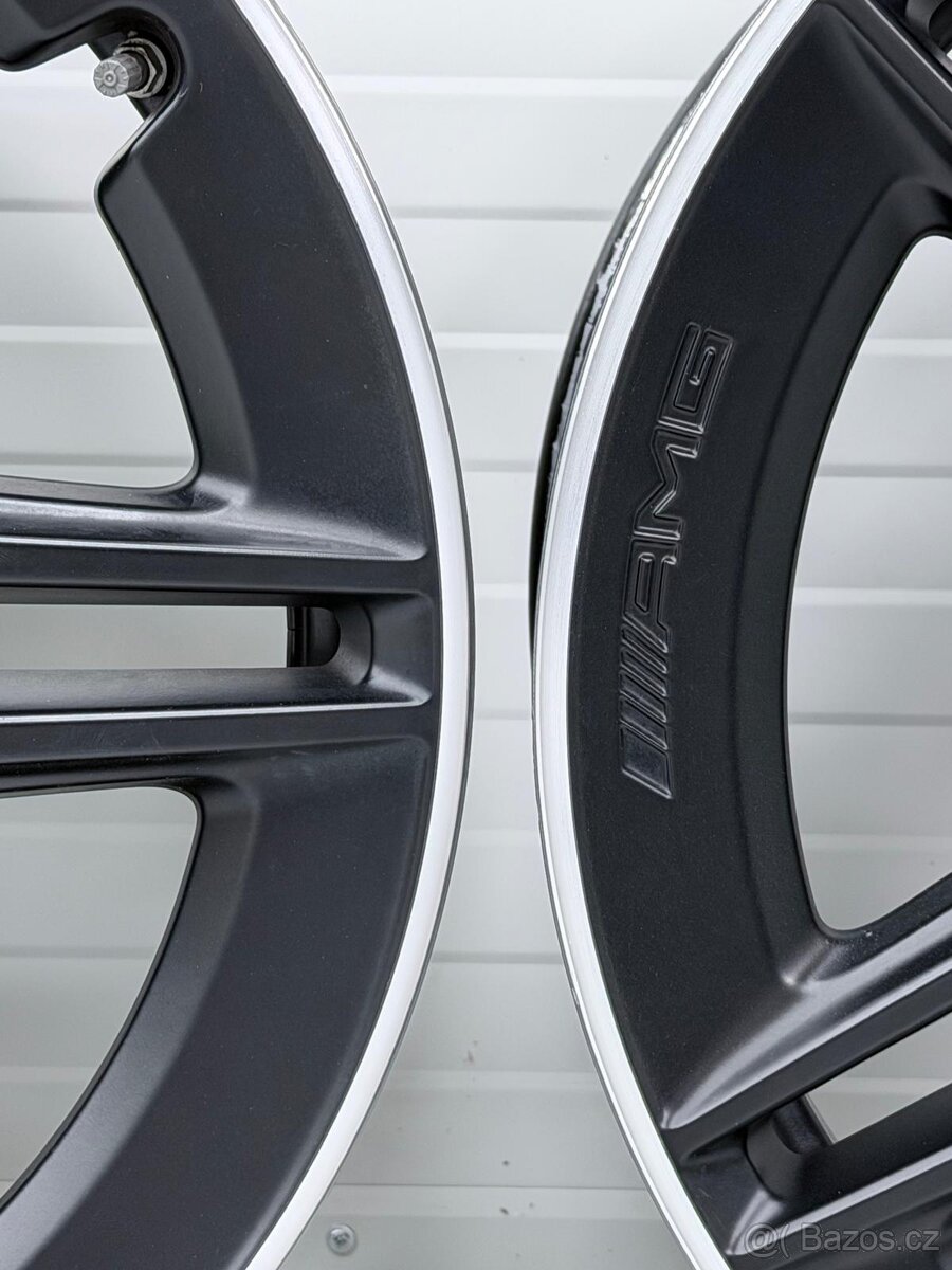 Originální litá kola Mercedes AMG R19 - 6