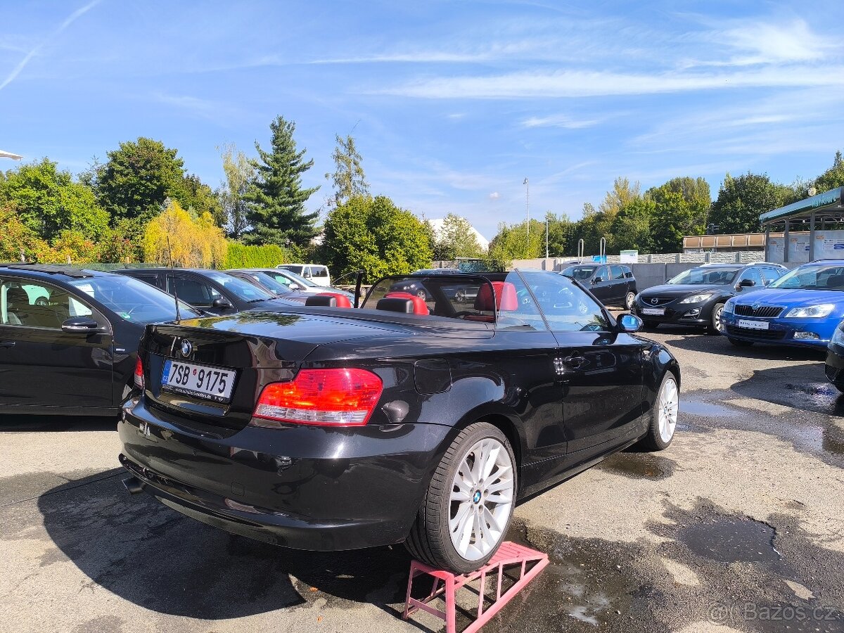 BMW 118i E88 2.0i 105kW Cabrio,ALU 18",TempKůže,TOP - 6