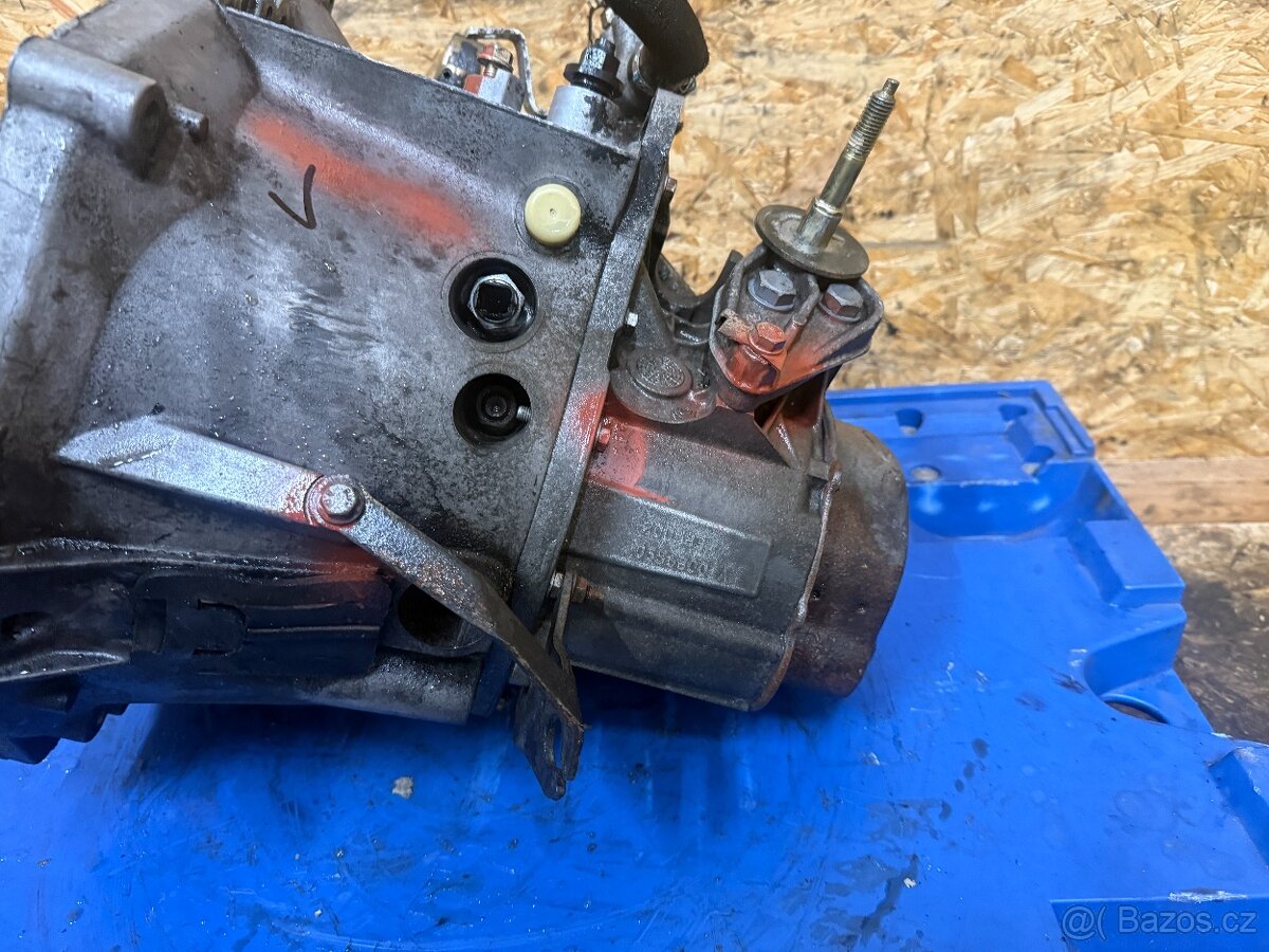 MANUÁLNÍ 5Q PŘEVODOVKA 1.6 HDI 20DM83 - 6