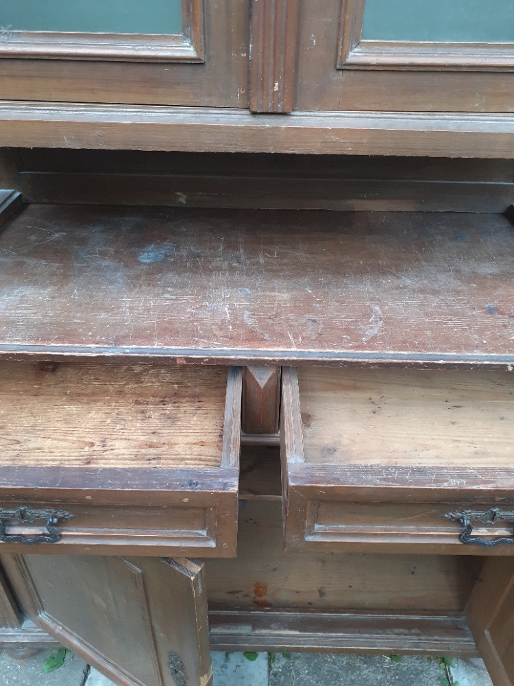 prodám starou skříň - 6