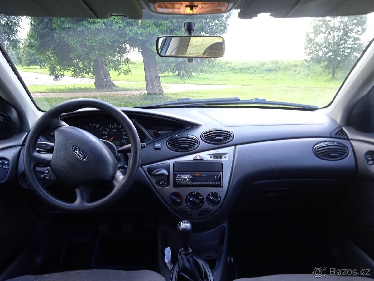 Prodám Ford Focus 1.6 - 6