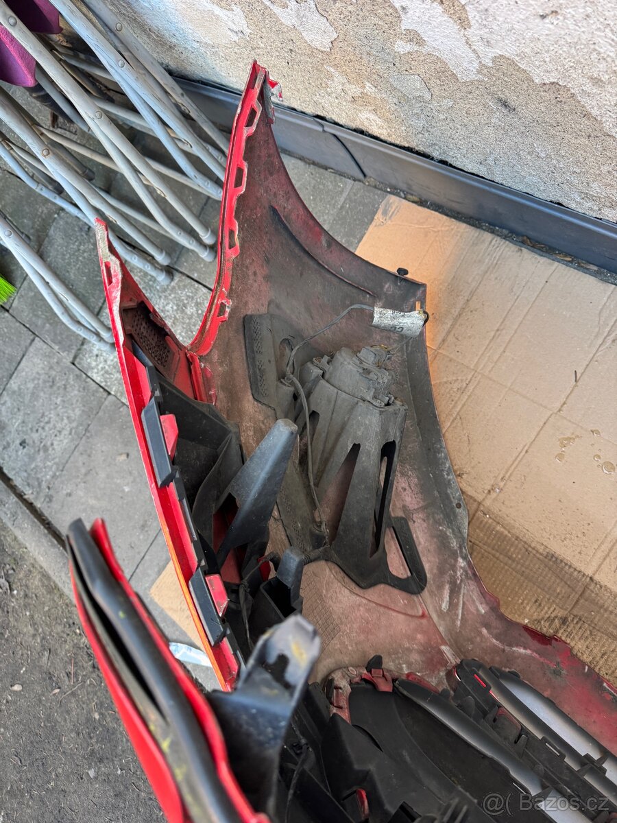 Prodám přední nárazník Ford Connect 2015 - 6