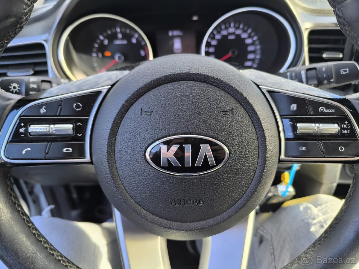 KIA CEE'D 1,6 CRDI 70 000 KM - 6