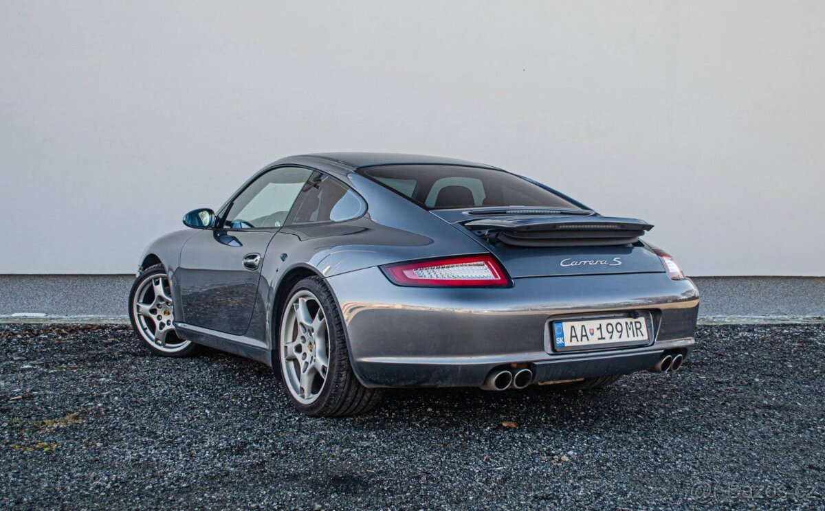 Porsche 911 (997) Carrera S 3.8 - 6