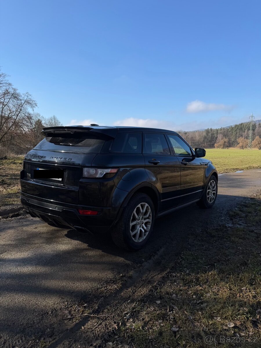 Range Rover Evoque 2.2 SD4 / 140KW / BLACK EDITION / MANUÁL - 6