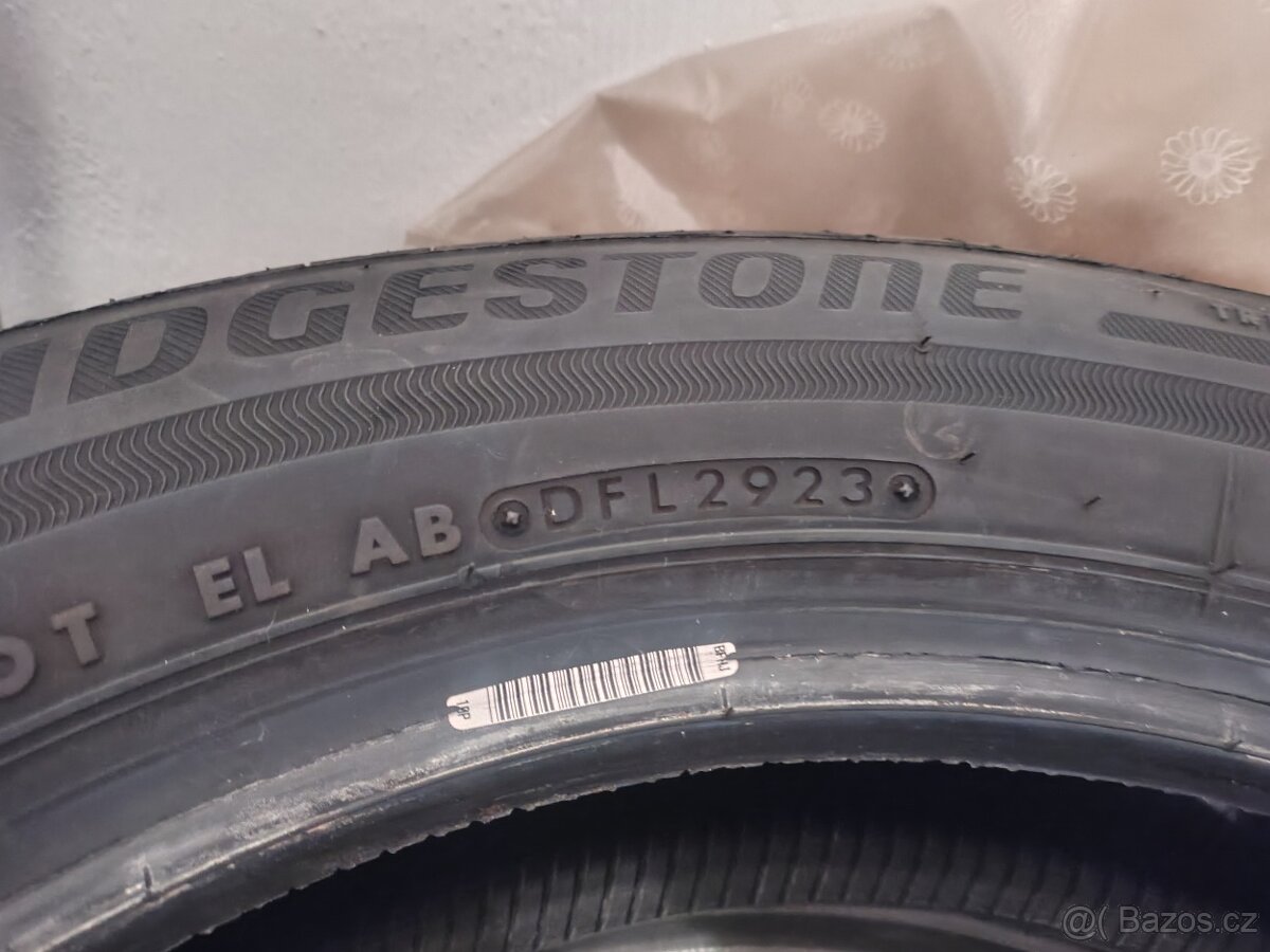 Bridgestone 175/60 R 16 - 6