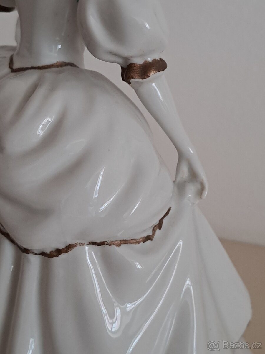 Royal Dux -Isis. - 6