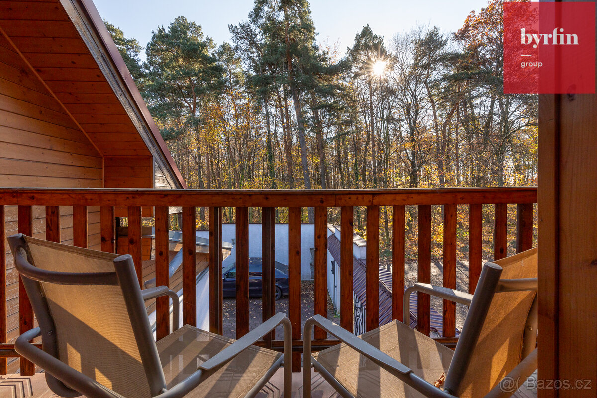 Penzion s 42.000 m² pozemků – ideální pro resort, svatby, sp - 6